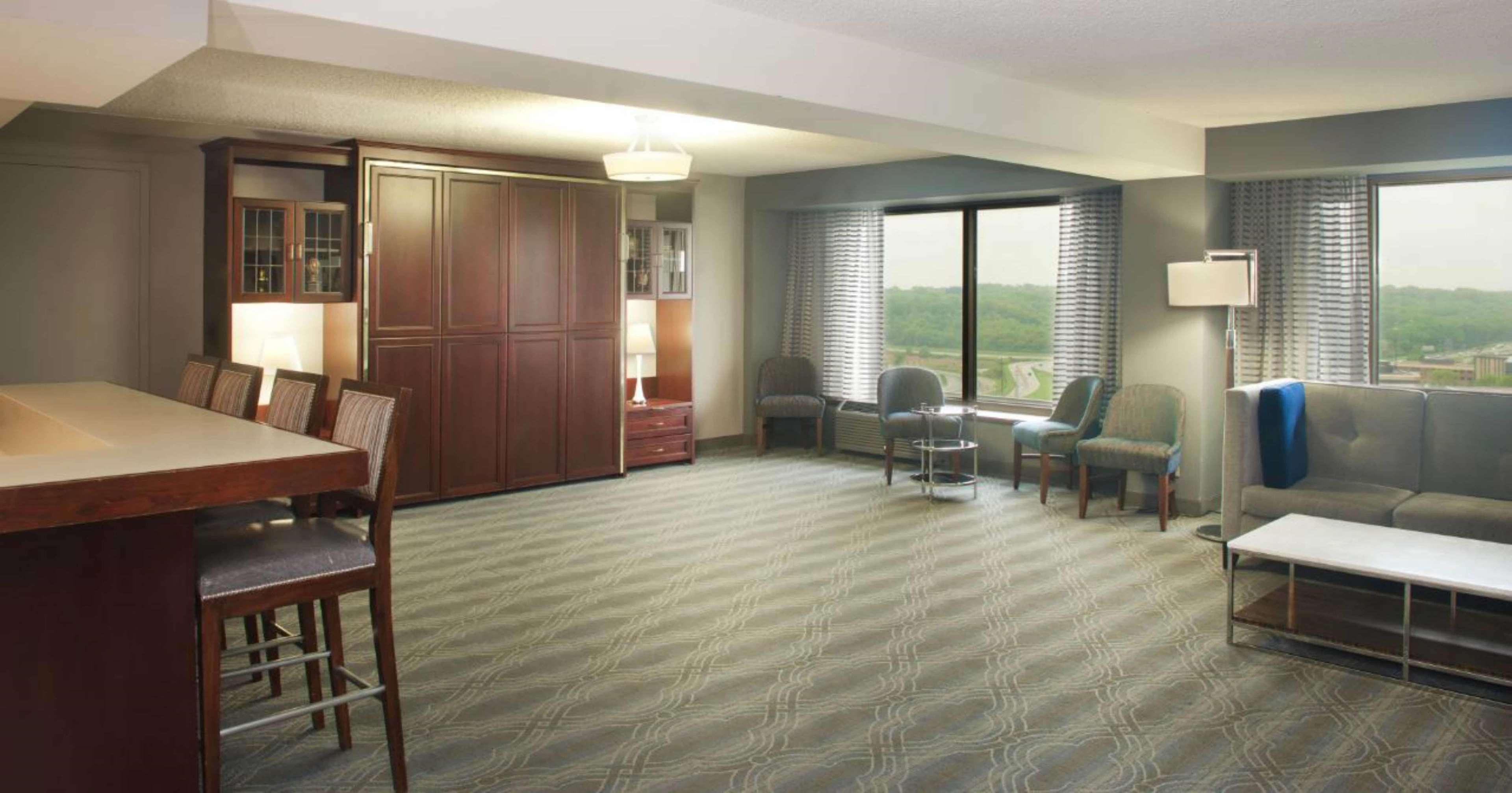 Doubletree By Hilton Bloomington Minneapolis South Exterior foto